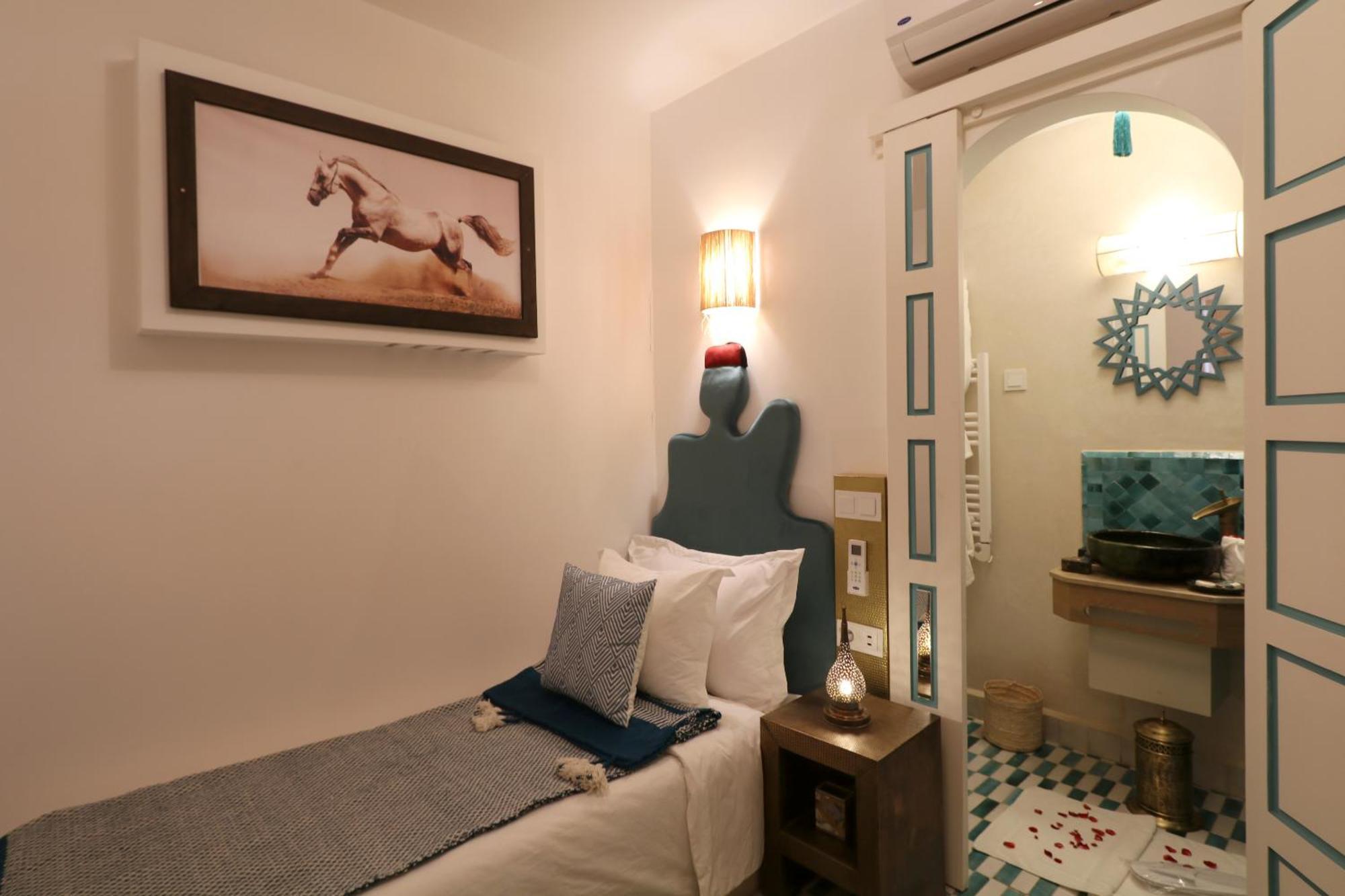 Riad Wazani Square & Spa Marakeş Oda fotoğraf